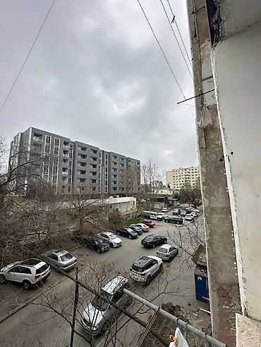 Mənzillər: Bakı, Əhmədli, 3 otaqlı, Köhnə tikili, m. Həzi Aslanov, 90 kv. m — 5