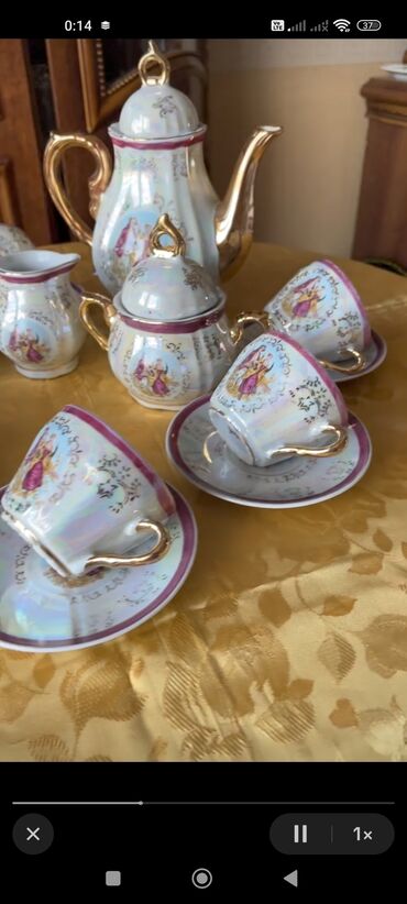 Mətbəx aksesuarları: Çay dəsti, Farfor