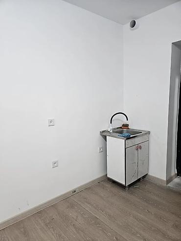 20 м², 1 комната, Боконбаева/Уметалиева, Без животных at lalafo.kg 20 м², 1 комната, Боконбаева/Уметалиева, Без животных