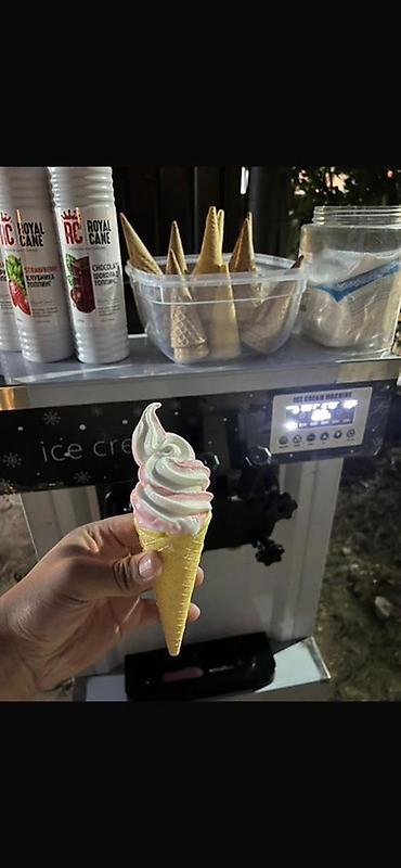 рожок: Аппарат для мягкого мороженого (soft ice cream) - Напольная машина с — 1