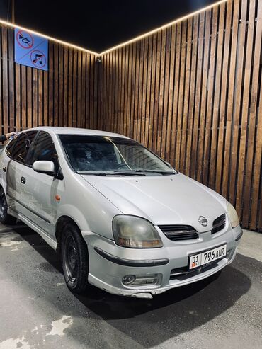 чехлы на пассат: Nissan Almera Tino: 2001 г., 1.8 л, Механика, Бензин, Универсал