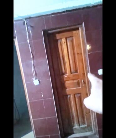 Uzunmüddətli kirayə mənzillər: Kirayə verilir: tam mebelli, geniş və işıqlı mənzil. 3 Otağ mətbəx — 12