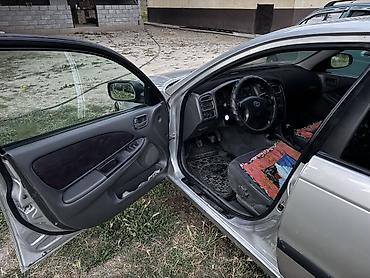 авто ярис: Toyota Avensis: 1999 г., Бензин, Седан — 5