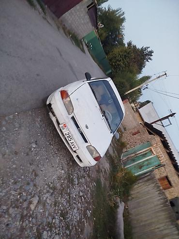 кузов некся: Kia Avella: 1996 г., 1.3 л, Механика, Бензин, Хэтчбэк — 2