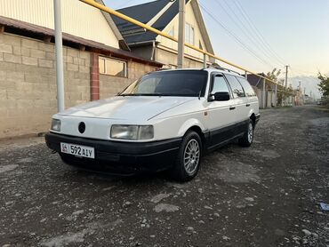 фара некся 2: Volkswagen Passat: 1992 г., Универсал