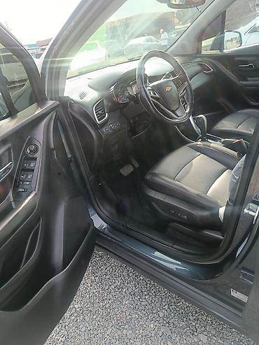 сл: Chevrolet Trax: 2022 г., 1.4 л, Автомат, Бензин, Кроссовер — 4