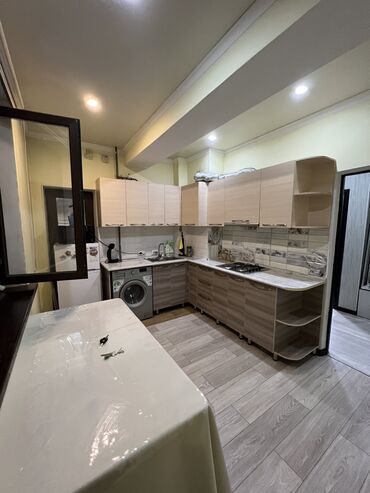 Посуточная аренда квартир: 1 комната, Душевая кабина, Постельное белье, Кондиционер — 7