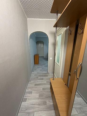 Батирлерди ижарага берүү: 3 бөлмө, 11-мкр Менчик ээси, Чогуу жашоосу жок, 6 айдан баштап, Толугу менен эмереги бар — 3