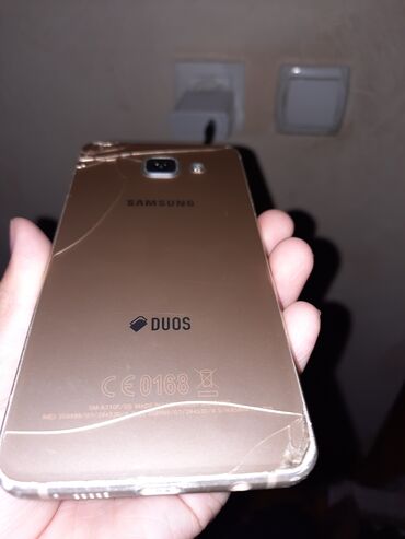 Samsung: Samsung Galaxy A3 2016, Б/у, 16 ГБ, цвет - Золотой, 2 SIM — 3