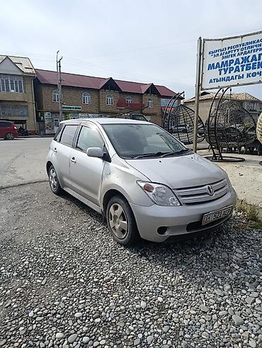 Toyota Ist: 2003 г., 1.3 л, Автомат, Бензин, Хетчбек — 4