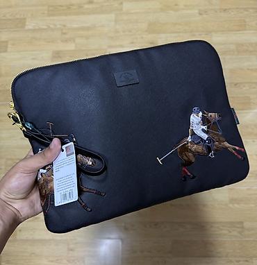 Ноутбуки и аксессуары: НОВЫЙ!! клатч для ноутбука Santa Barbara Polo & Racquet Club. - — 2