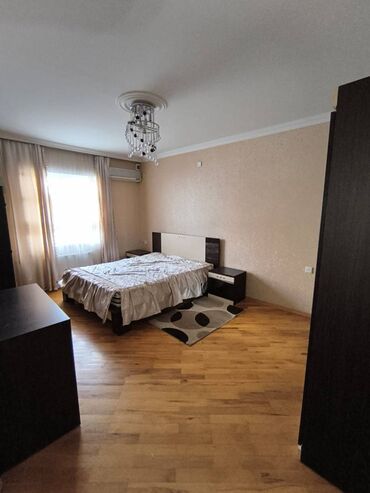 Uzunmüddətli kirayə mənzillər: Memar Əcəmi metro stansiyası 5-10 dəqiqə piyada məsafədə yerləşir, 111 — 2