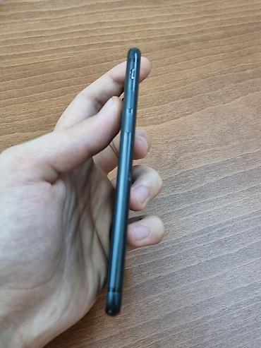 iphone oğuz: IPhone SE 2020, Qara, Barmaq izi — 8