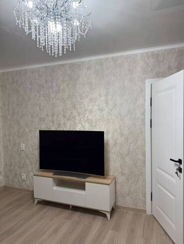 квартиры в продажу: 3 бөлмө, 74 кв. м, Жеке план, 2 кабат, Евроремонт
