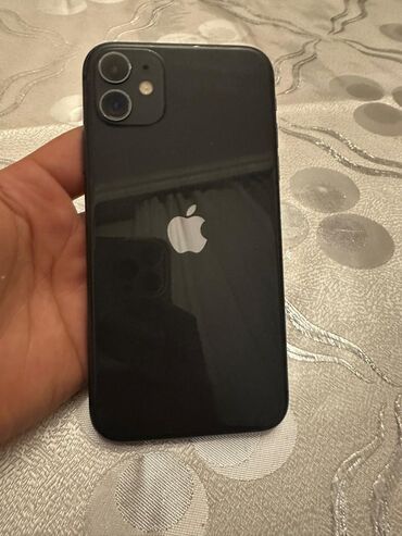 Apple iPhone: IPhone 11, 128 GB, Qara