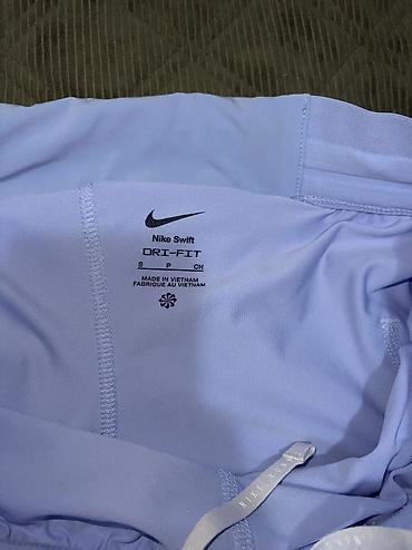 sorts i kosulja: NIKE Swift 2 in 1 2.5in Women's Running Shorts vel. S NOVO
HJ — 6