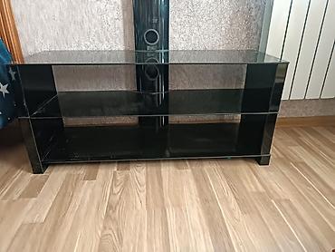 ev telefon altlığı: Şüşə TV stolü / media konsolu - Rəng: qara (tünd şüşə) - Material — 1