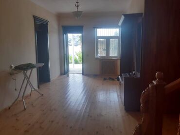 Həyət evləri və villaların satışı: 7 otaqlı, 231 kv. m, Orta təmir — 26