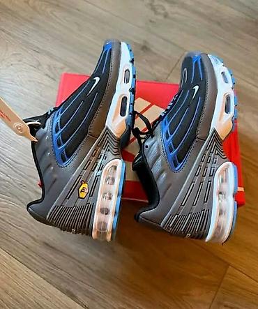 baletanke 37: Nike TN 3 A klasa
Cena: 4600 din
Brojevi: 41-46
PS✨ — 6