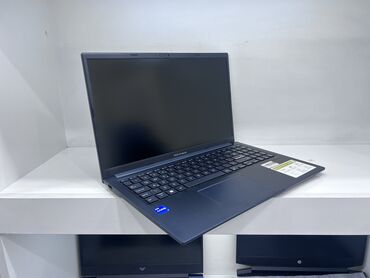 Ноутбуки и нетбуки: Ноутбук, Asus, 8 ГБ ОЗУ, Intel Core i7, 15.6 ", Новый, Для несложных задач, память SSD