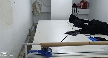 rezba acan aparat: Tikiş atelyesi avadanlıqları satılır – tam komplekt. Dərzi çexi