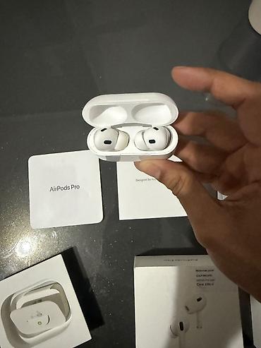 İşlənmiş Simsiz (Bluetooth) Qulaqcıqlar, Apple, rəng - Ağ