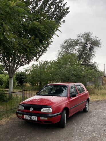 машина ист: Volkswagen Golf: 1992 г., 1.6 л, Механика, Бензин, Хетчбек
