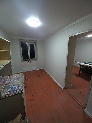 кызыл ата: 2 комнаты, 20 м², Гостиничный тип, 2 этаж, Косметический ремонт — 1