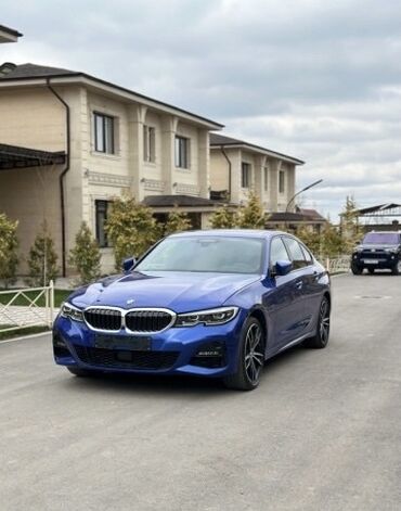 продажа бмв х3: Автомобиль BMW 3 серии в синем цвете. Оборудован автоматической
