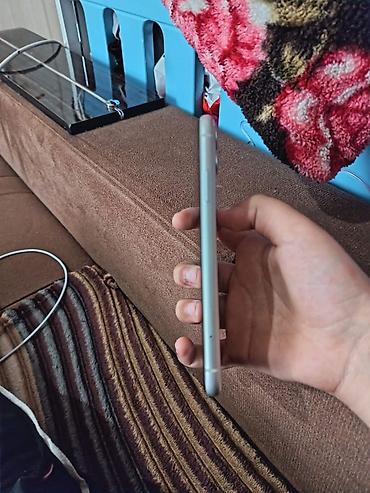 iphone 11 dubayski: IPhone 11, 128 GB, White Titanium, Simsiz şarj, Face ID — 5