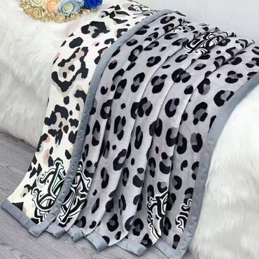 Одеяла и пледы: Покрывало для кровати, Китай, Новый, Все сезоны at lalafo.kg — 3 Одеяла и пледы: Покрывало для кровати, Китай, Новый, Все сезоны — 3