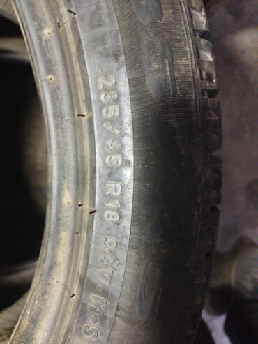 Шиналар: Шина для легкового автомобиля 235/45 R18 94V, маркировка M+S