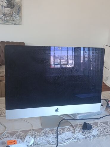 Monitorlar: Apple Imac 27 hecbir problemi yoxdur
