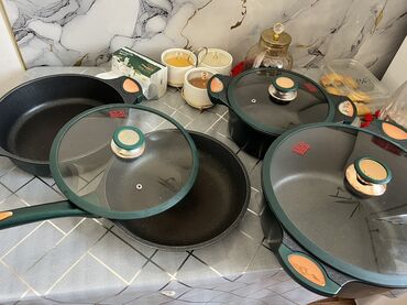 кухонные приборы: Набор посуды для кухни UCG LIFE (зеленая серия с золотистыми