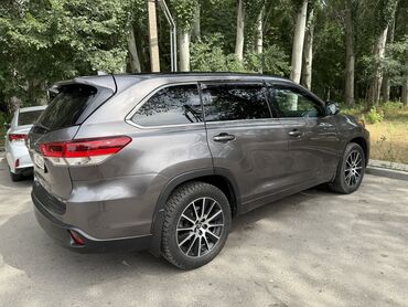 аварийные авто: Toyota Highlander: 2018 г., 3.5 л, Автомат, Бензин, Внедорожник