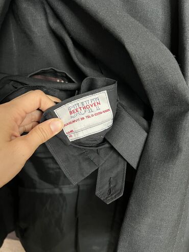 брендовые мужские костюмы: Костюм M (EU 38), L (EU 40), цвет - Черный