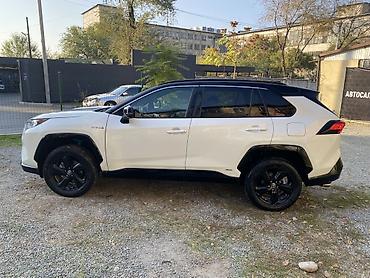 рав 4 купе: Toyota RAV4: 2020 г., 2.5 л, Вариатор, Гибрид, Кроссовер — 5