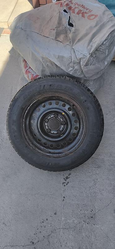 колпаки 13: Колеса в сборе 205 / 65 / R 15, Зимняя шипованная, Б/у, Комплект, Легковые, Железные, отверстий - 5 — 1