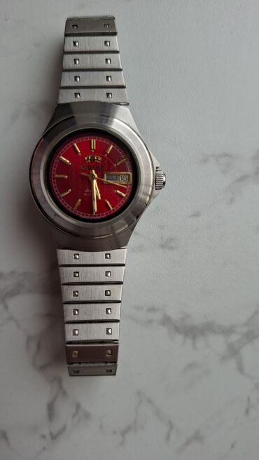 Qol saatları: İşlənmiş, Qol saatı, Orient, rəng - Qırmızı — 9