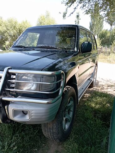 срочно продать машину: Mitsubishi Pajero: 2013 г., 2.5 л, Механика, Бензин, Внедорожник
