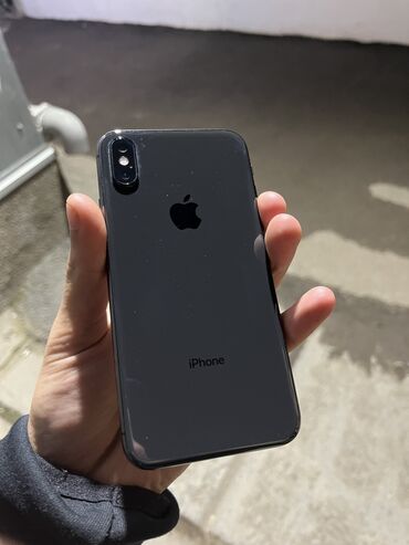 Apple iPhone: IPhone X, Б/у, 64 ГБ, Черный, Чехол, 100 %