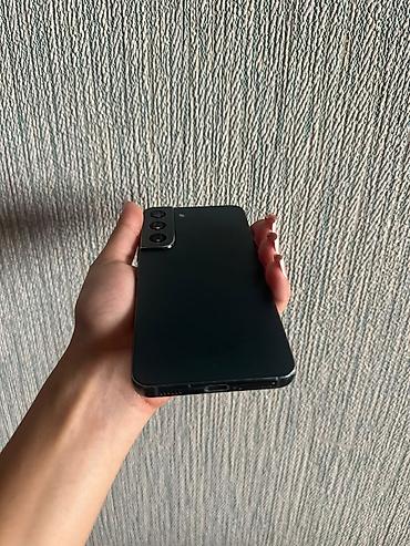 teləfon: Samsung Galaxy S22, 128 GB, rəng - Qara, İki sim kartlı — 6