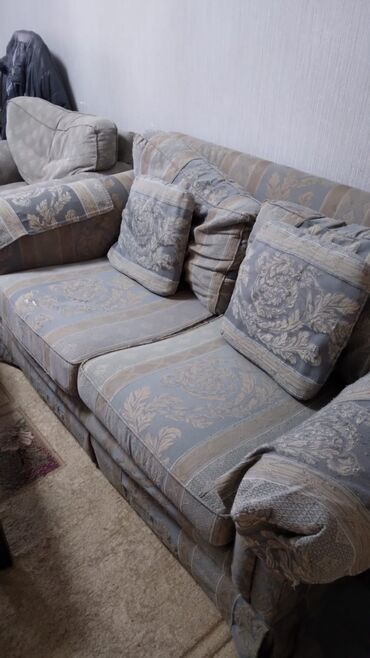 2 ci əl mebel: Divan, İşlənmiş, Açılan, Bazalı, Parça, Çatdırılma yoxdur