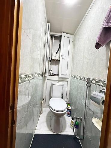 bulbulədə ev satılır: Bakı, 3 otaqlı, Köhnə tikili, m. 8 Noyabr, 85 kv. m — 5