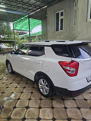 black edition: Ssangyong Tivoli: 2017 г., 1.6 л, Дизель, Кроссовер — 3