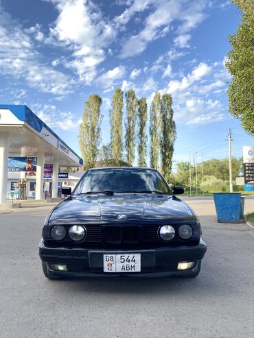 BMW: BMW 5 series: 1991 г., 2 л, Механика, Бензин, Седан