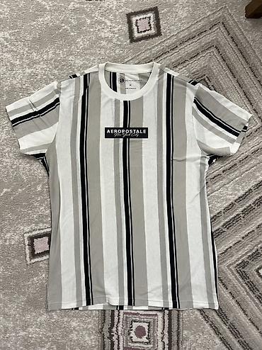 Футболка Aeropostale NEW YORK CITY
Размер:М
Приехало со штатов