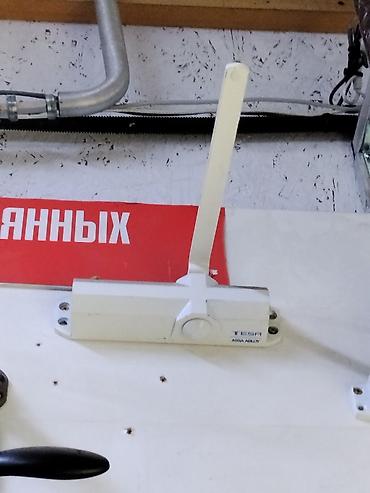 Доводчик дверной TESA ASIRA/ASHLY (верхний напольный тип установки на