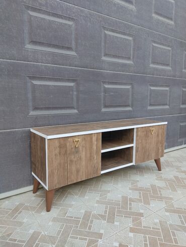 TV altlığı: Yeni, Künc Tv altlığı, Polkalı, Laminat, Azərbaycan — 23