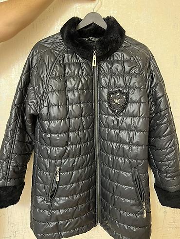 canta qadin: Qadınlar üçün qara rəngli qışlıq quilted gödəkçə. - Material: parlaq — 1